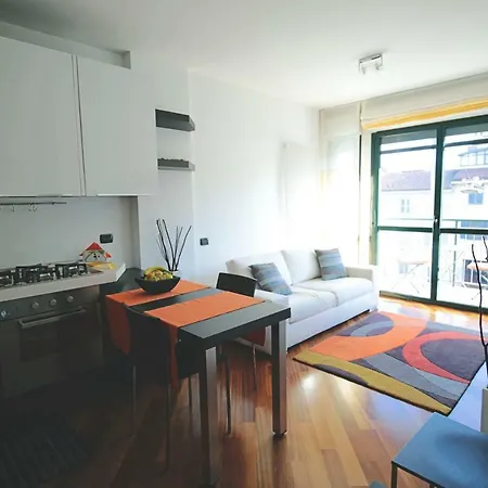 Apartment Orea Spiti - Charming Flat & Canal View Few Steps From Movida